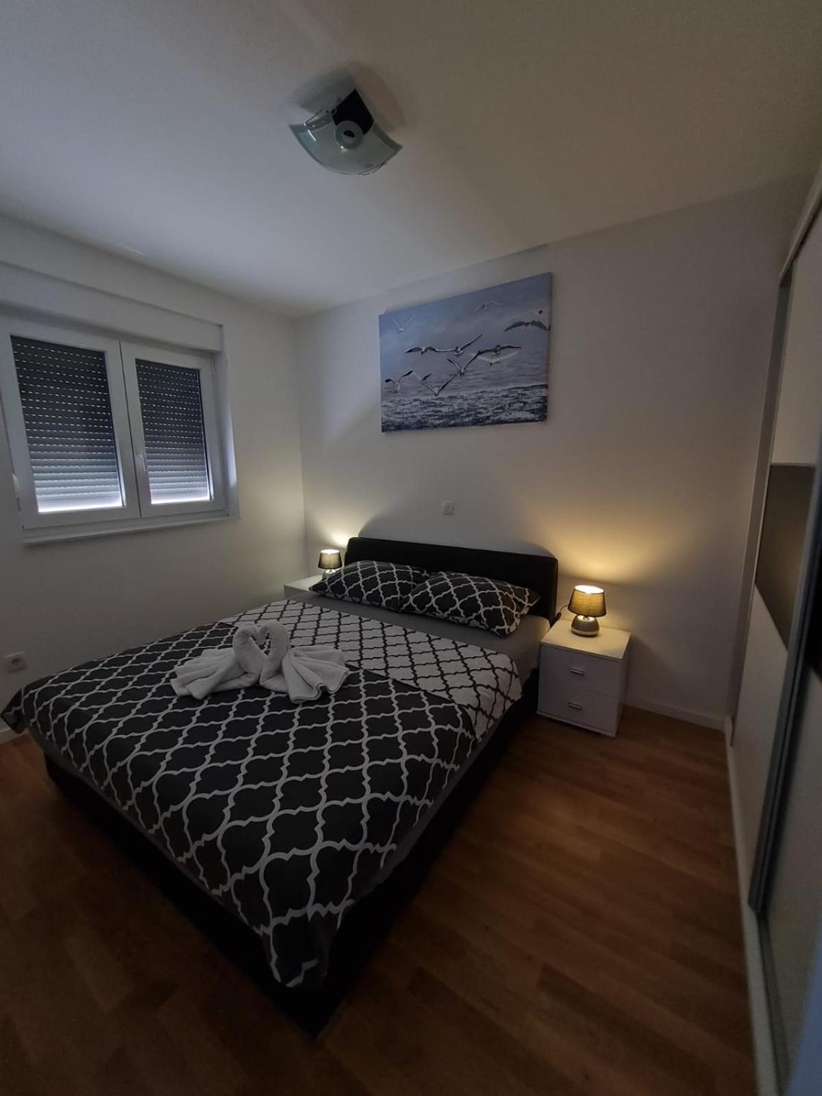 Zdrijac Apartment Nin